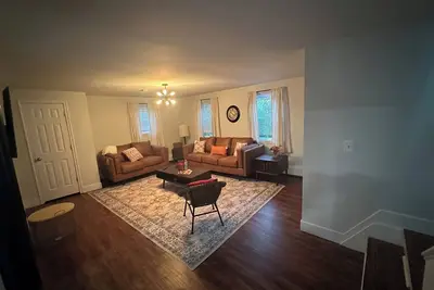 Image de Your Hudson Valley hideout - in Wappingers Falls Ny