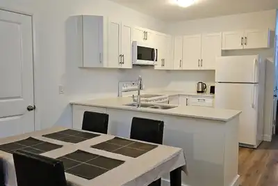Image de Fabulous 2-bedroom apartment with WiFi in Kingston West End