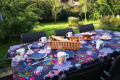 Image de 3 Chambres table d'hôtes à la campagne le nid qui danse vers Vesoul 8 à 11 pers.