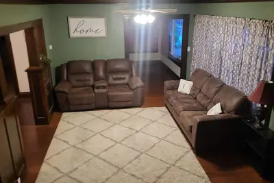 Image de Charming 3-bedroom house with WiFi, Ac in peaceful New Hampton