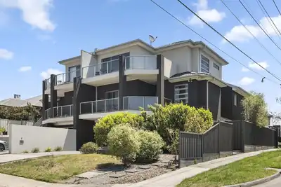 Image de Tranquil 4-Bed Oasis with Garden & Bbq