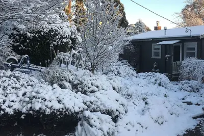 Image de Maisie’s Cottage Cozy 2-bedroom cottage in historic Mount Victoria