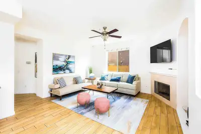 Image de Warm & Welcoming 4br｜Family Approved｜Pet-Friendly｜Flexible Stay Options. #41402