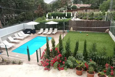 Image de Avalon House 103