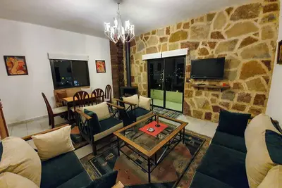 Image de Faraya Chalet - Cozy mountain retreat with stunning views for a calm getaway. \n\n