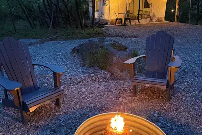 Image de Exclusive Group Glamping Retreat – Entire Campground for Your Private Escape!