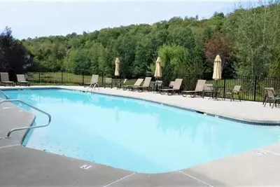 Image de Comfortable 3-bedroom new construction condo minutes from Loon Mtn & Lincoln.