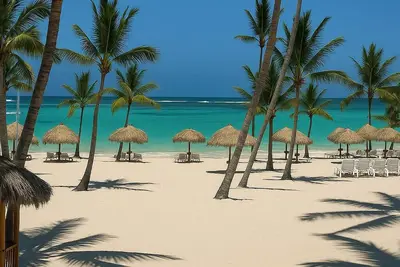 Image de Punta Cana Beach Condo. Stanza Mare 3-Br private beach, pool, snack bar Wi-Fi