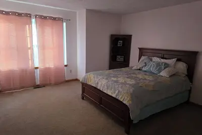 Image de Charming 3-bedroom house Must Be A Land Owner In Eagle Rock Resort