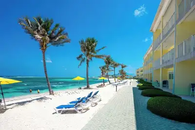 Image de East End Dream, Resort Living Without Any Extra Fees!