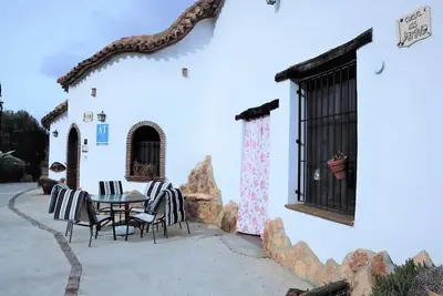 Image de Maison de campagne 'Los Jazmines' avec piscine partagée, Wi-Fi et climatisation