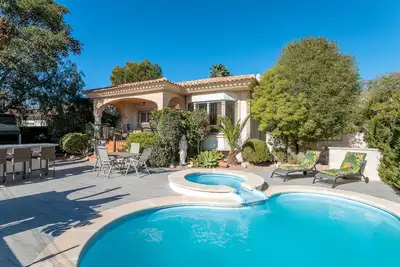 Image de Villa 'Los Naranjos' avec piscine privée, Wi-Fi et climatisation
