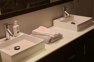 Image de Charming 2-bedroom house in nice Marietta with WiFi, Ac