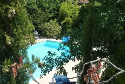 Image de Pretty Holiday Home in Courry With Swimming Pool