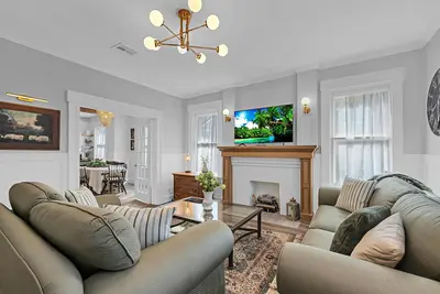 Image de Charming Clementine 2-bedroom midterm house in peaceful Waco- Fully Furnished