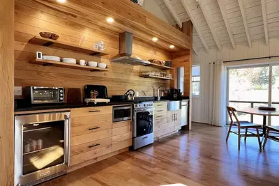 Image de Aftonshire Cottage - Heart of Afton's Wine Region