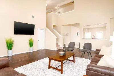 Image de Gorgeous and Close to Everything