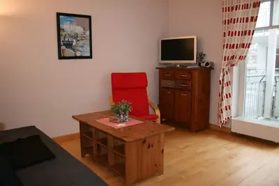 Image de Cozy vacation apartment with balcony and sea view, direct beach location
