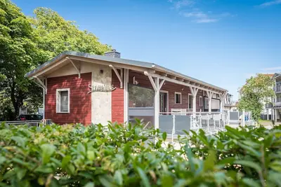 Image de Charming vacation apartment with south-facing terrace, just a few meters from the Baltic Sea beach