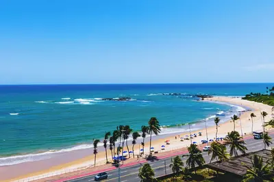 Loft pet-friendly c/ Wi-Fi à 100m da praia