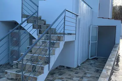 Image de Charming 2-bedroom apartment with WiFi, Ac in lovely Kalyvia Thorikou