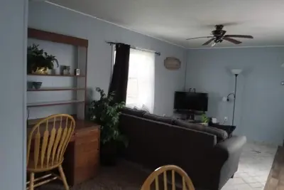 Image de Cozy home tranquil wooded setting walking trails stream frontage in Wilton WiFi