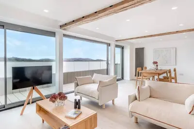 Image de Beach Haven - Stunning Beach Front Property