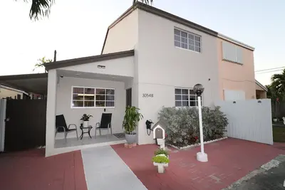 Image de Charming 2-bedroom building in Miami with WiFi, Ac