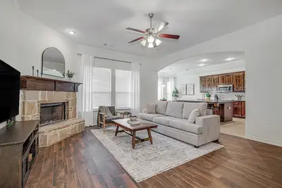 Image de Cozy Retreat at 309 Prince John Drive in Saginaw