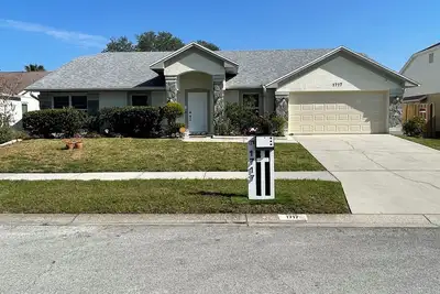 Image de Spacious 5 bedroom home with WiFi and air conditioning in charming Brandon.