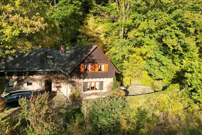 Image de Original hunting lodge Breidelsley in the Eifel. 8 persons.