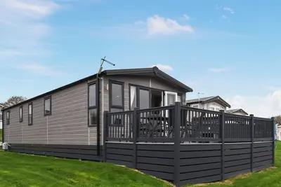 2 bedroom accommodation in St Austell