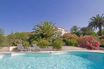 Image de Villa Abbracciu climatisée 4* avec piscine chauffée + vue mer