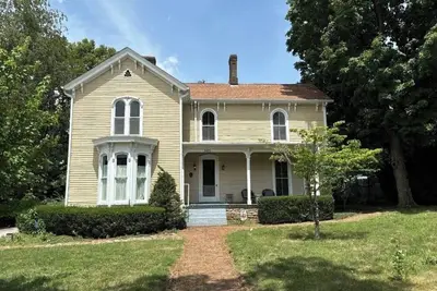 Image de Kentucky Bourbon and Horses  Visit Keeneland Bourbon Trail and University of Ky