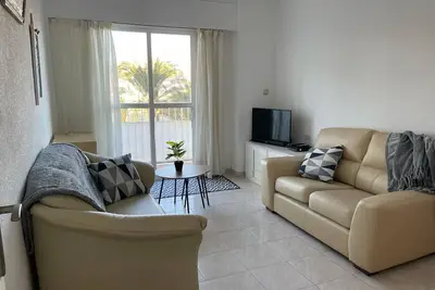 Image de Appartement 'Plaza De Robles Vives' avec vue sur mer et balcon