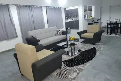 Image de beautiful 2-bedroom apartment with WiFi, Ac in Malikounda