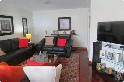 Perfect 3-bedroom, 2 bathroom apartment with WiFi in Miraflores.