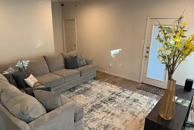 Image de 3-bedroom house in awesome Lubbock with WiFi, Ac, Laundry