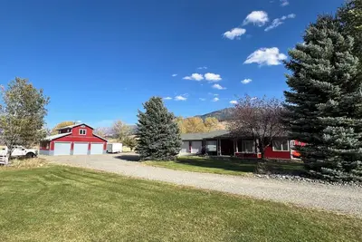 Image de Art Lover’s Retreat in Scenic Pray, Mt