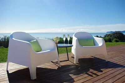 Image de BayRidge - Stunning Ocean Views