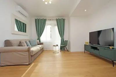 Image de Graceful Apartment near St. Peter - Metro at mt 100