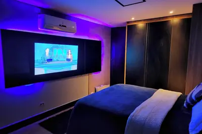 Image de Entire house 7 min Alphaville