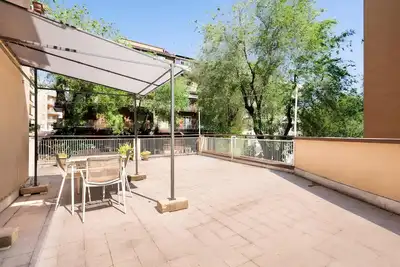 Image de 44oz Large Apartment with Terrace in Monteverde