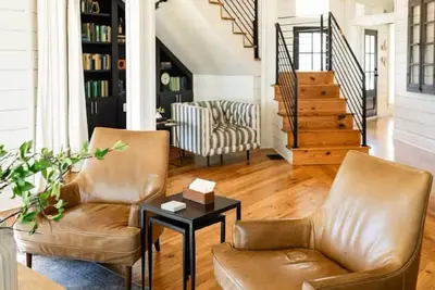 Image de 2 Homes On 1 Lot Sleeps 14 / McGregor Retreat