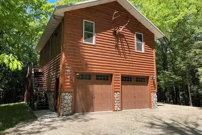 Image de Charming 3-bedroom cabin in Pound with WiFi and Ac