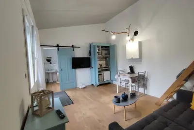 Image de Loue maison 1 chambre dans mon jardin accès privé