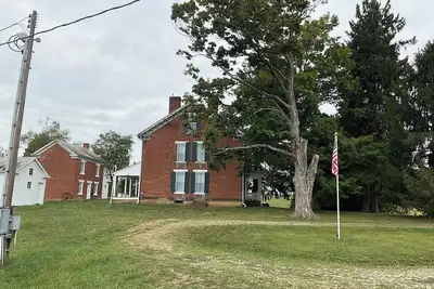 Image de Historic James Kinney Farm House