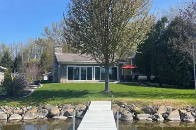 Image de Lake House minutes to Erin Hills Golf Course, Holy Hill and Ice Age Trail