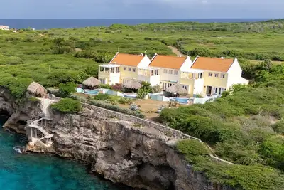 Image de Villa Brisa - An Oceanfront Gem!