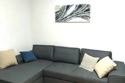 Tinel 3 bdr apartment